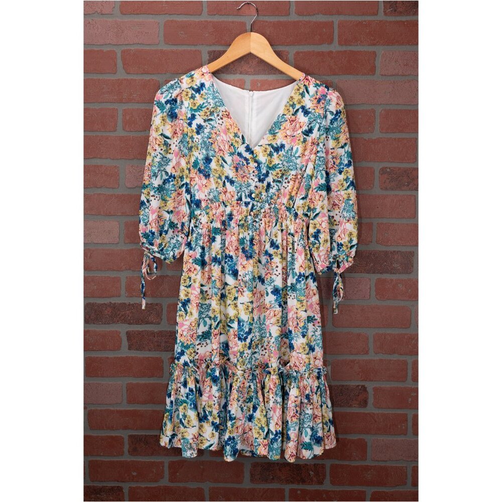 NWOT - Floral V-Neck 3/4 Sleeve Dress - Small - Picture 5 of 15